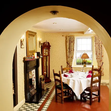The Wild Atlantic فندق 3*